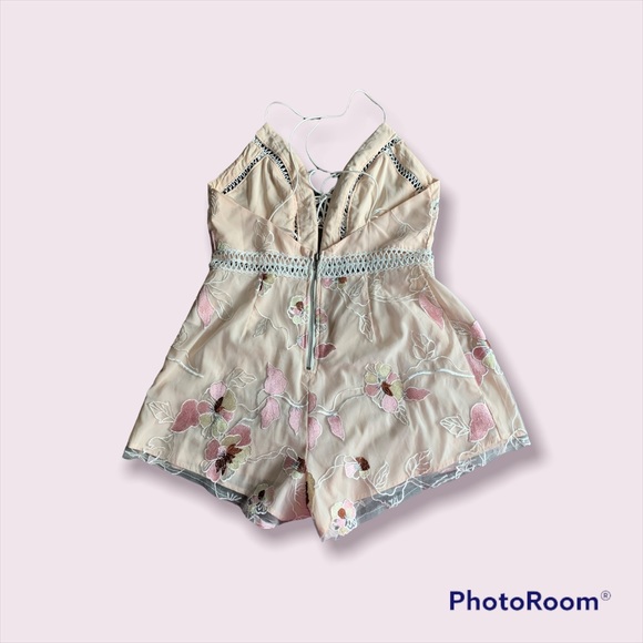 Atiste pink floral romper size L - Picture 3 of 5